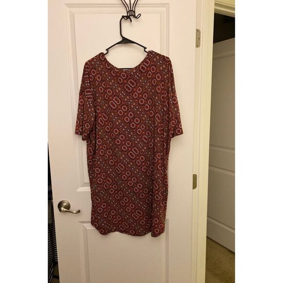 LuLaRoe XL Irma medallian print - Picture 4 of 5